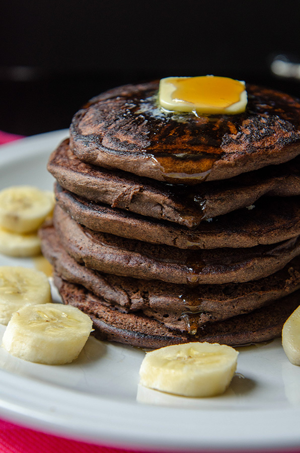 Chocolate + Banana Buckwheat Pancakes // soletshangout.com #glutenfree #pancakes #banana #chocolate #breakfast 